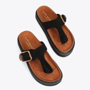 Kurt Geiger - Eagle Buckle T-Bar Slides
